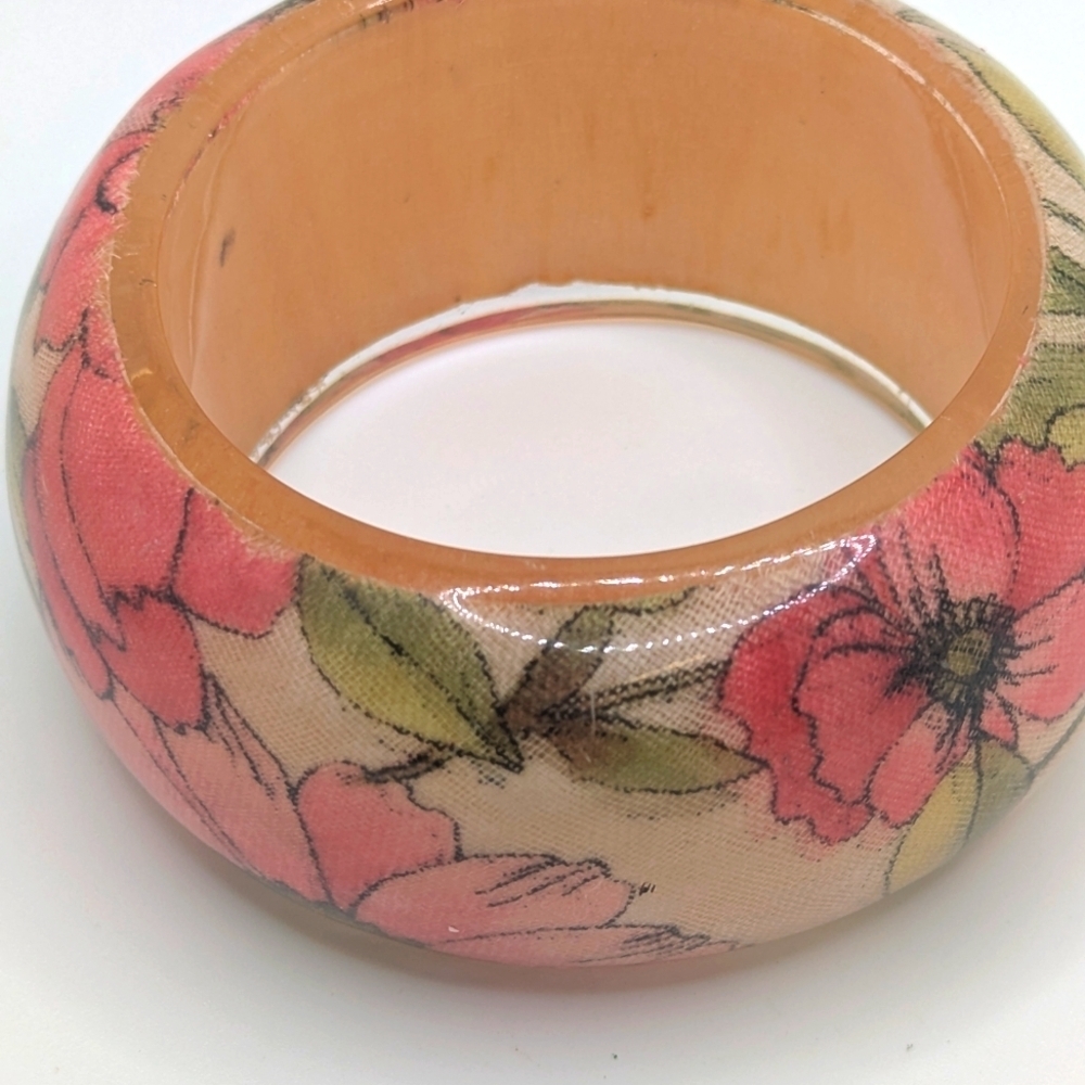 Vintage Floral Lucite Bangle Bracelet 6" - Picture 3 of 6